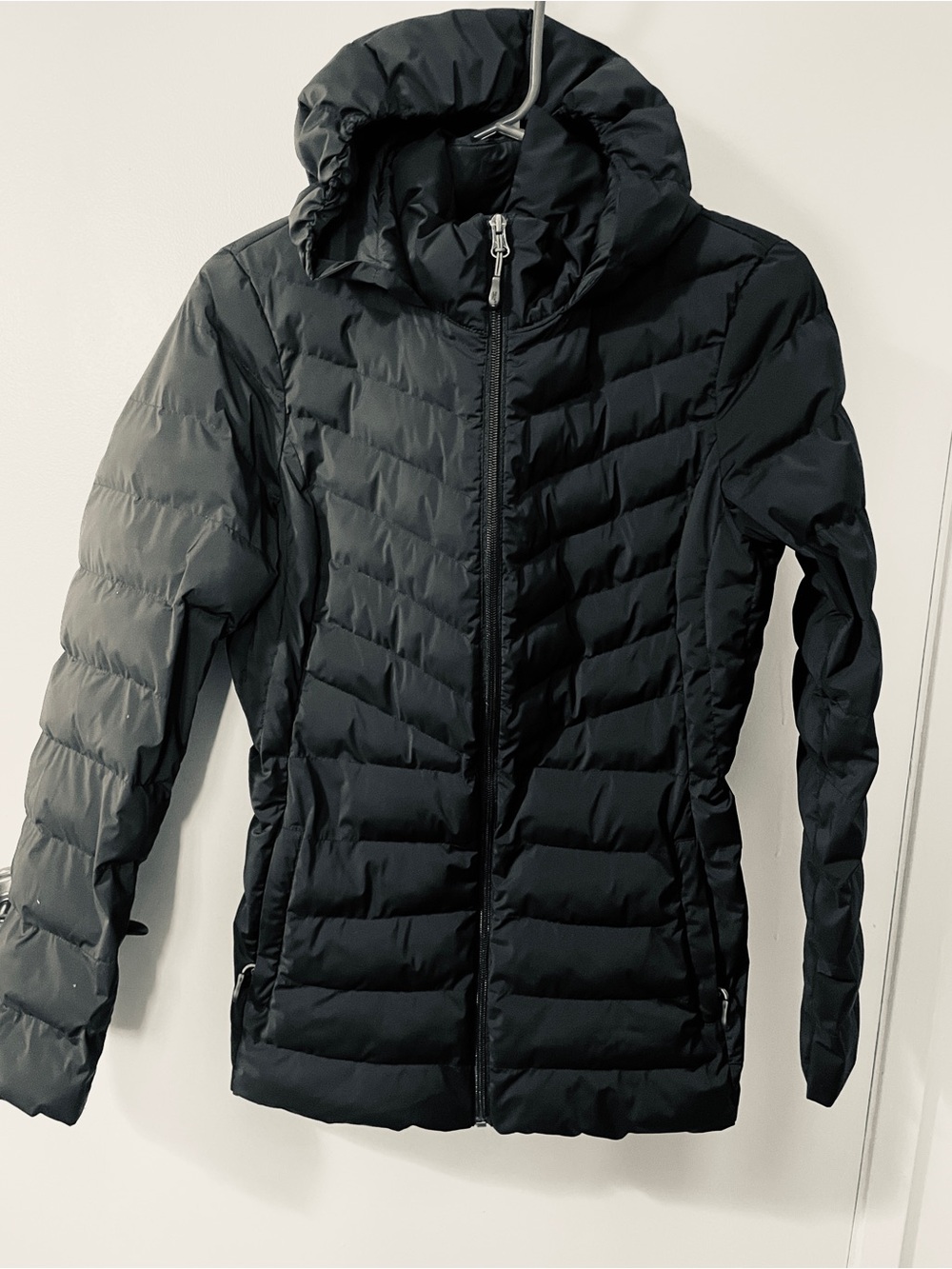 32° Heat Women's Black Puffer Jacket - XS